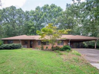 Foreclosed Home - 7750 SMITH FARM RD, 30028