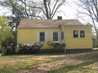 Foreclosed Home - 2561 EASTWOOD DR, 30032