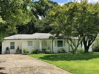 Foreclosed Home - 1124 LONGSHORE DR, 30032