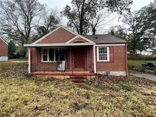 Foreclosed Home - 528 ALLENDALE DR, 30032