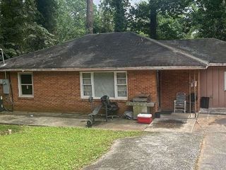 Foreclosed Home - 2863 MONTEREY DR, 30032