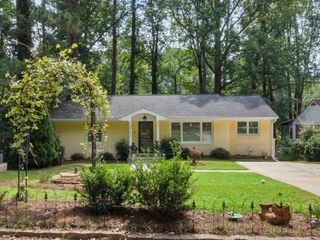 Foreclosed Home - 2202 LILAC LN, 30032