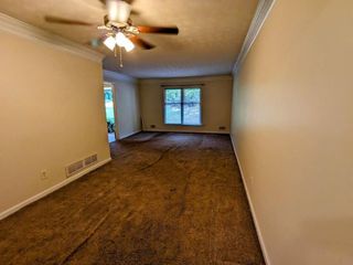 Foreclosed Home - 3352 IDLECREEK WAY, 30034