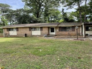 Foreclosed Home - 4309 WESJAY LN, 30035