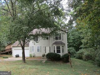 Foreclosed Home - 3948 OLD LANTERN DR, 30038