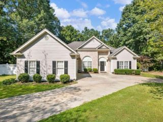 Foreclosed Home - 3675 MILLERS POND WAY, 30039