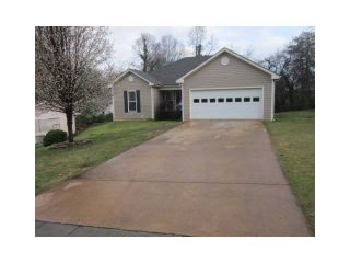 Foreclosed Home - 106 11TH ST, 30040