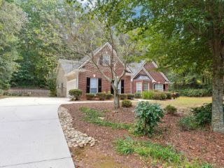 Foreclosed Home - 7810 DONINGTON PARK DR, 30040