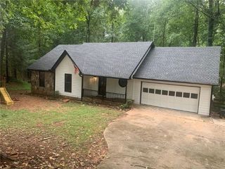 Foreclosed Home - 1835 COMMONWEALTH LN, 30041