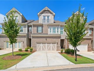 Foreclosed Home - 1915 MANOR POINTE DR, 30041