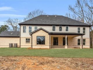 Foreclosed Home - 819 BRASELTON HWY, 30043
