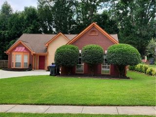 Foreclosed Home - 550 STERLING POINTE CT, 30043