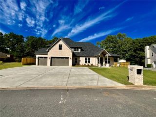 Foreclosed Home - 1625 PEACHCREST DR, 30043