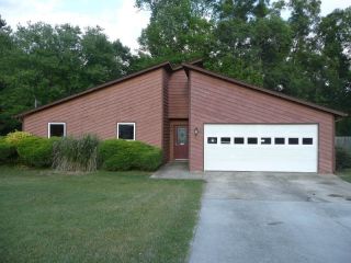 Foreclosed Home - List 100079054