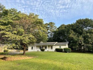 Foreclosed Home - 3755 MANCHESTER DR, 30044