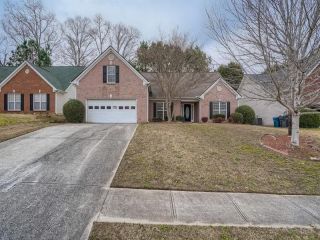 Foreclosed Home - 955 CHAPEL HILL DR, 30045