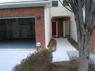 Foreclosed Home - 1121 TREYMONT LN, 30045