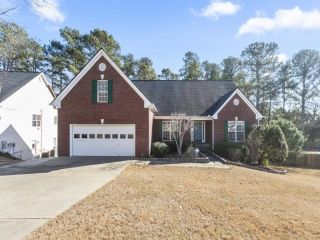 Foreclosed Home - 1060 CHAPEL HILL DR, 30045