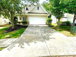 Foreclosed Home - 854 LOBDALE FALLS DR, 30045