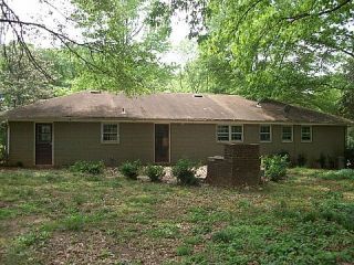 Foreclosed Home - 520 KILLIAN HILL RD SW, 30047