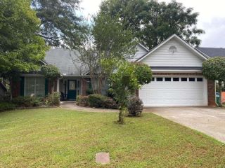 Foreclosed Home - 4575 ENGLISH OAKS LN NW, 30047