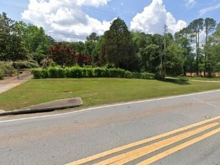 Foreclosed Home - 907 KILLIAN HILL RD SW, 30047