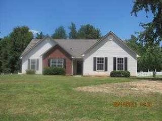 Foreclosed Home - 611 MAGNOLIA DR, 30052