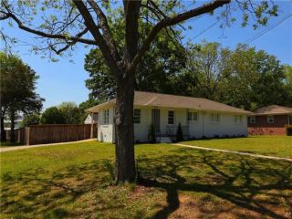 Foreclosed Home - 132 CLIFFORD ST, 30052