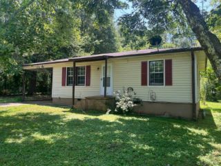 Foreclosed Home - 105 W WADE ST, 30054
