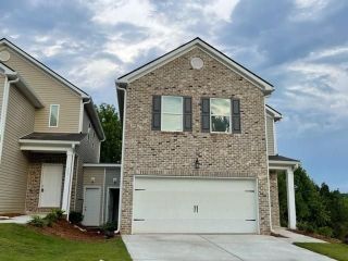 Foreclosed Home - 984 VALLEY ROCK DR, 30058