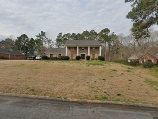 Foreclosed Home - 542 STILLWATERS DR SW, 30064