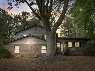 Foreclosed Home - 2270 ROCK CREEK DR SW, 30064