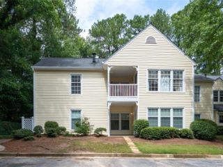 Foreclosed Home - 806 CANNON RUN SW, 30064