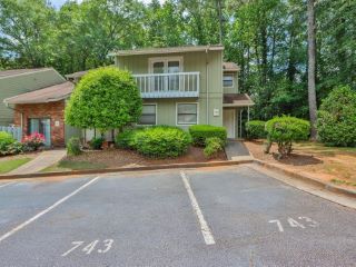 Foreclosed Home - 743 SOMERSET CT SE, 30067