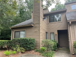 Foreclosed Home - 301 PARKAIRE XING, 30068