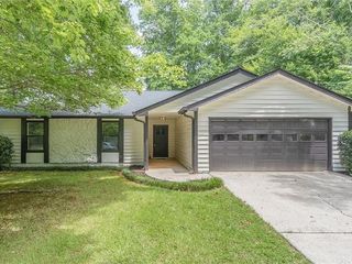 Foreclosed Home - 525 ANSLEY DR, 30076