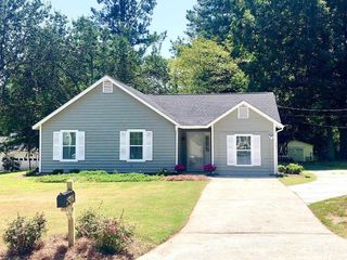 Foreclosed Home - 2000 WENDOVER DR, 30078