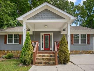 Foreclosed Home - 841 POWDER SPRINGS ST SE, 30080