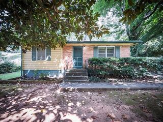 Foreclosed Home - 1025 MAGBEE DR SE, 30080