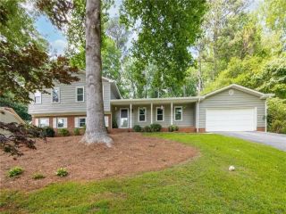 Foreclosed Home - 63 VANESSA DR SE, 30082