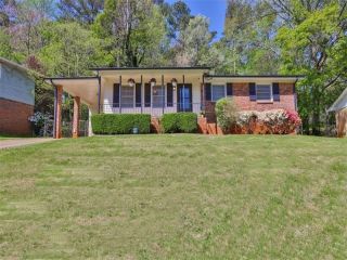 Foreclosed Home - 884 MEADOW ROCK WAY, 30083