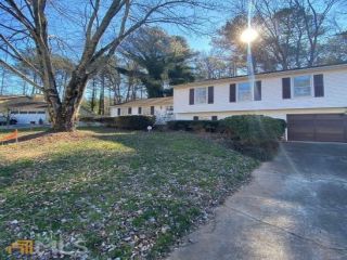 Foreclosed Home - 4725 ABERDEEN LN, 30083