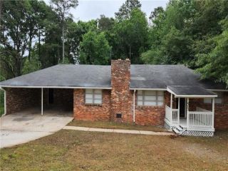 Foreclosed Home - 517 N HAIRSTON RD, 30083
