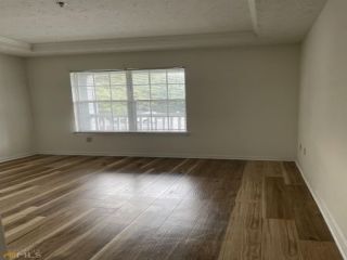 Foreclosed Home - 325 BENTLEY PL, 30084