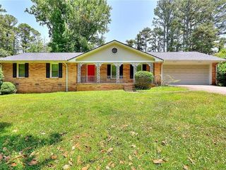 Foreclosed Home - 682 OLD NORCROSS TUCKER RD, 30084