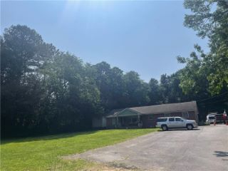 Foreclosed Home - 5784 LAWRENCEVILLE HWY, 30084