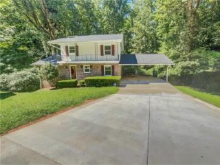 Foreclosed Home - 489 MAPLECLIFF DR, 30088