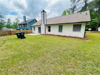 Foreclosed Home - 982 FOREST PATH, 30088