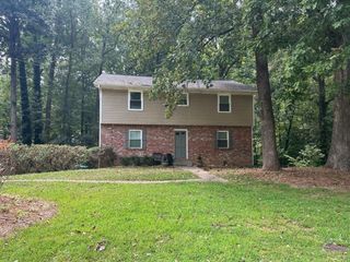 Foreclosed Home - 1517 GREENWOOD DR, 30093