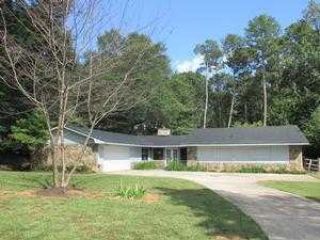 Foreclosed Home - 5280 DEER RUN DR SW, 30094